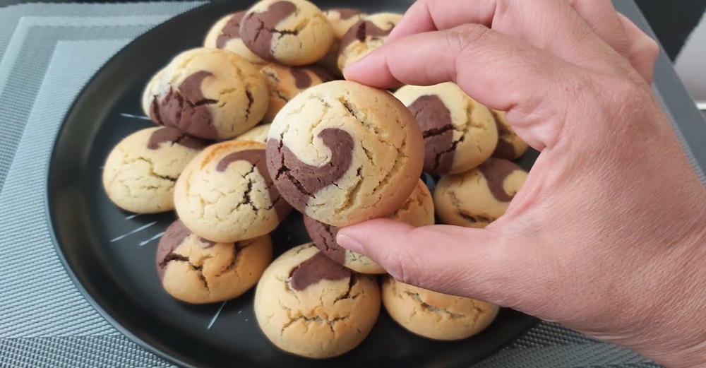 KATIYAĞSIZ ŞAHANE BİR İKİ RENKLİ KURABİYE