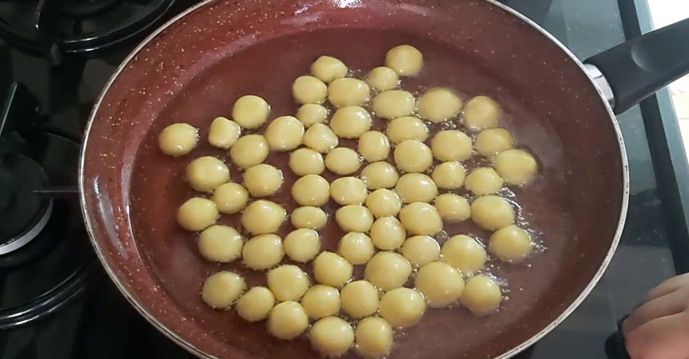 5 Dakikada Hazır Süt Lokması Tarifi