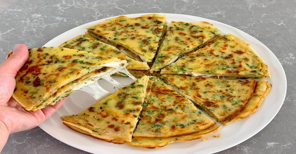 Hergün Yapmak İsteyeceğiniz Aşırı Kolay Krep Börek Tarifi