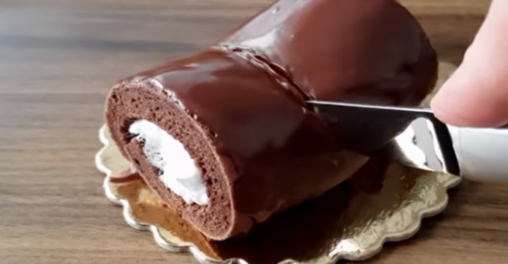 Kırılmayan Çatlamayan Enfes Rulo Pasta Tarifi