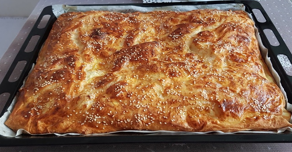 Yufkadan Ama En Nefis Yalancı Su Böreği Tarifi