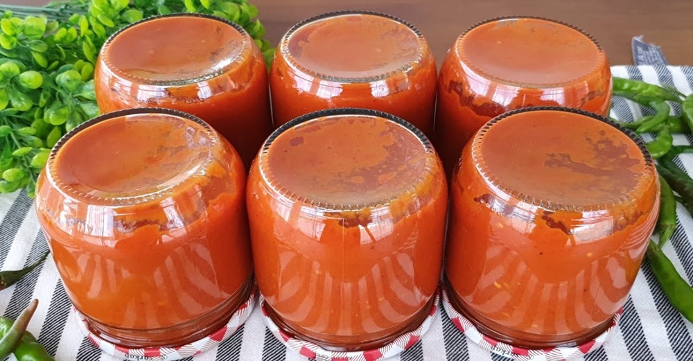 Her Sene Kavanoz Kavanoz Yapacağınız Paprika Sos Tarifi