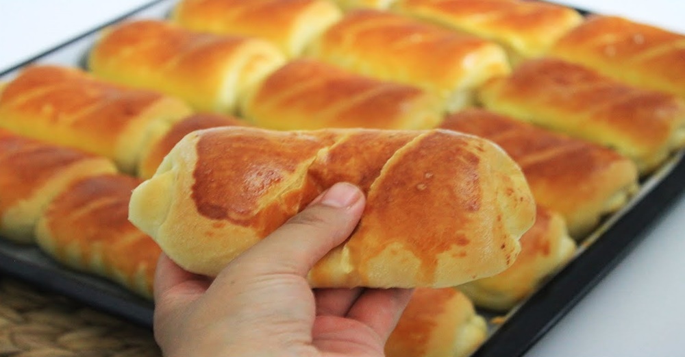 Böyle Yumuşağını Hiç Bir Yerde Bulamayacağınız Pamuk Poğaça Tarifi