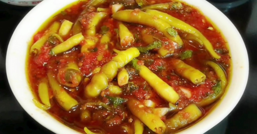 Domatesli Tatlı Biber Turşusu Tarifi