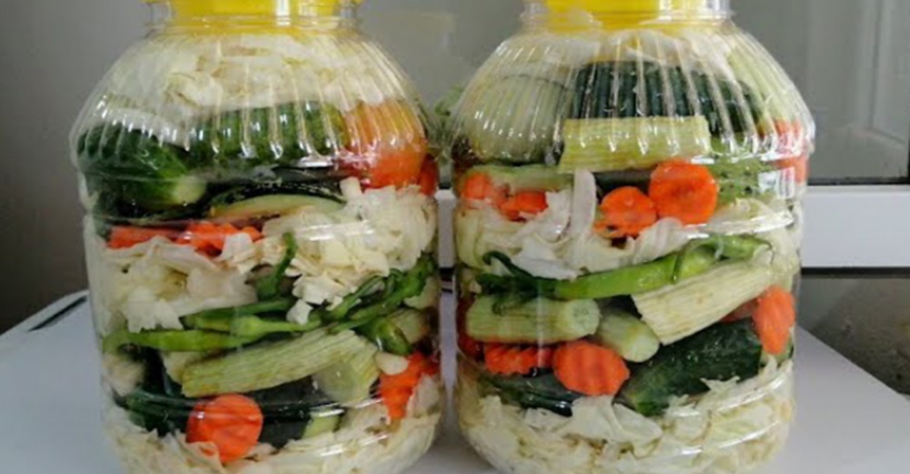 Yaz Kış Ne Bulursam Onunla Yaptığım Kütür Kütür Turşu Tarifi