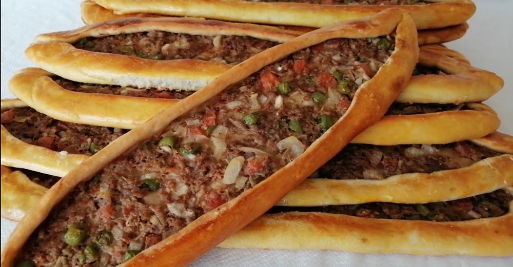 Fırıncı Eşinden Püf Noktaları İle Kıymalı Pide Yapamın İncelikleri