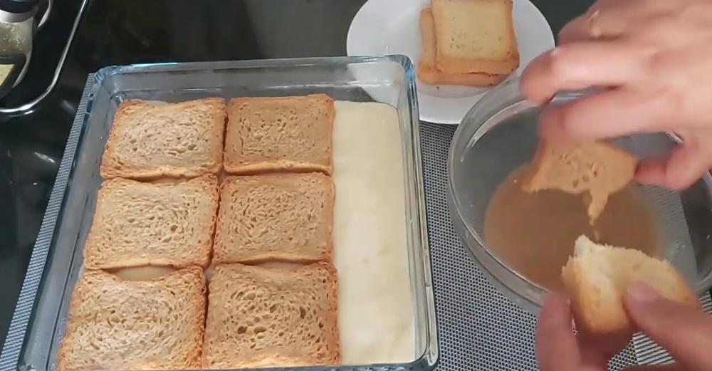 Herkesin Bir Dilim Daha Yokmu Diye Baktığı Çok Hafif ve Naif Etimek Tatlısı