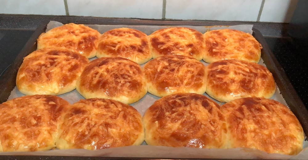 Yemelere Doyamacağınız İçi Ayrı Dışı Ayrı Güzel Poğaça Tarifi