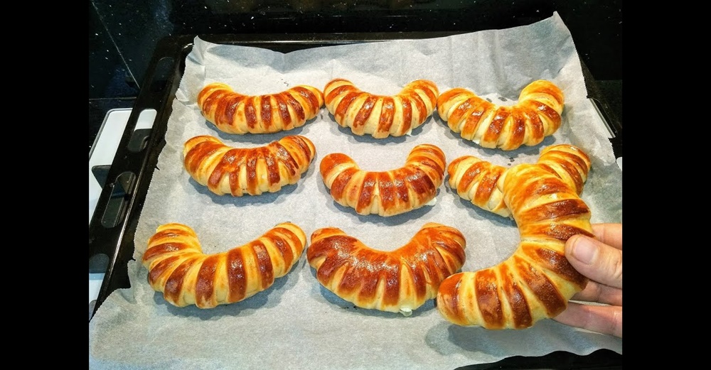 Bayatlamayan Poğaça Tarifi