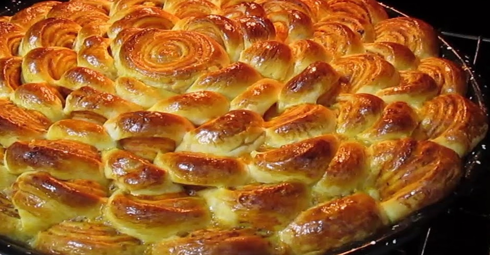 Yumuşacık Gül Poğaça Tarifi